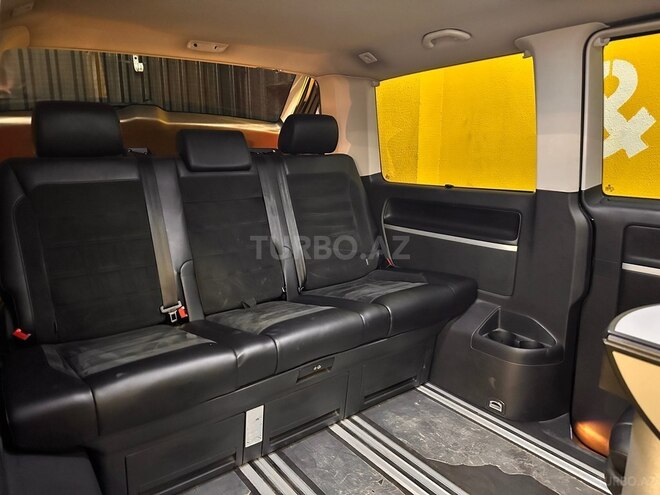Volkswagen Multivan 2018, 140,000 km - 2.0 л - Bakı