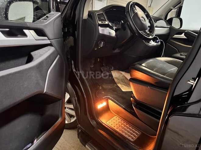 Volkswagen Multivan 2018, 140,000 km - 2.0 л - Bakı