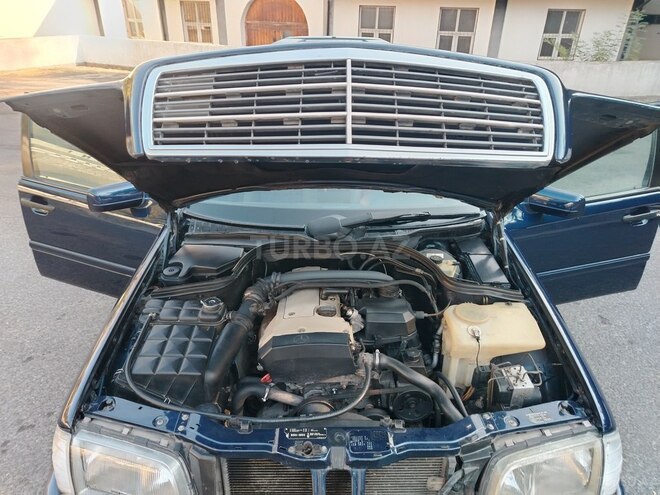 Mercedes C 200 1997, 371,000 km - 2.0 l - Şəki