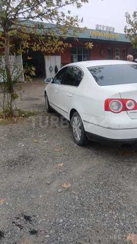 Volkswagen Passat 2010, 154,789 km - 1.8 l - Bakı