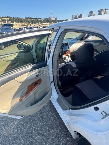Toyota Corolla 2010, 264,000 km - 1.8 l - Bakı