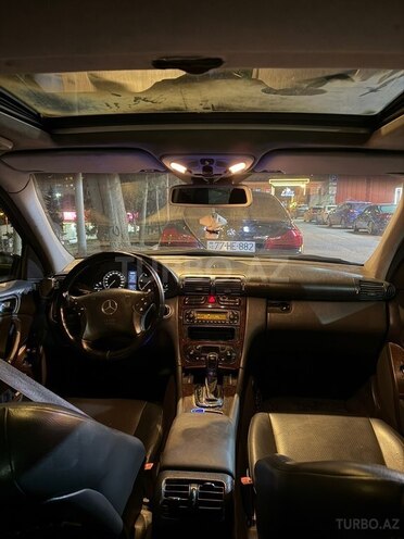 Mercedes C 240 2001, 420,000 km - 2.6 l - Bakı