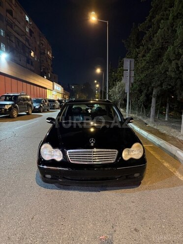 Mercedes C 240 2001, 420,000 km - 2.6 l - Bakı