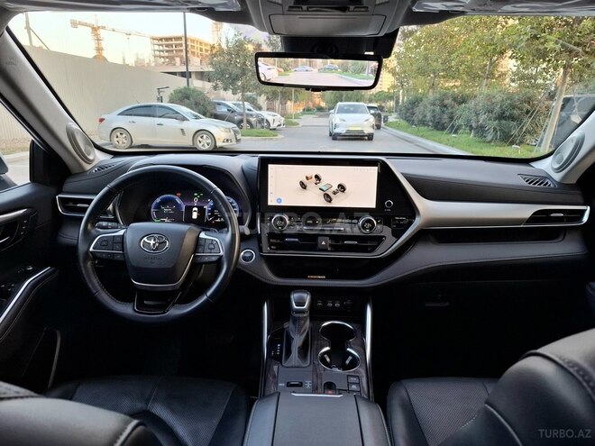 Toyota Highlander 2024, 29,000 km - 2.5 l - Bakı