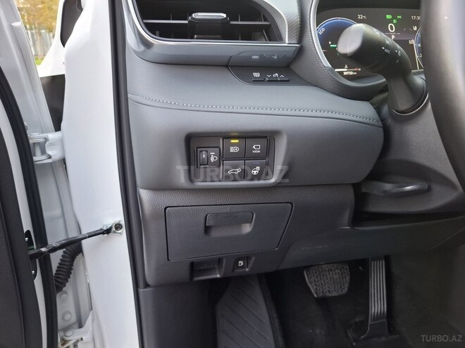Toyota Highlander 2024, 29,000 km - 2.5 l - Bakı