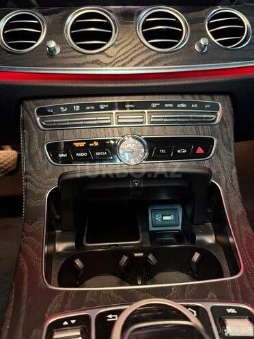 Mercedes E 300 2018, 175,000 km - 2.0 l - Bakı