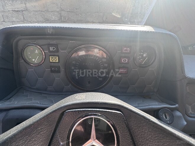 Mercedes 208 D 1993, 250,000 km - 2.3 l - Şirvan