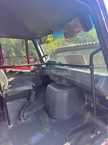 Mercedes 208 D 1993, 250,000 km - 2.3 l - Şirvan