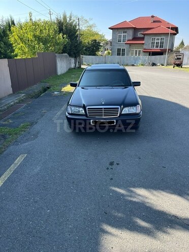Mercedes C 220 1998, 790,000 km - 2.2 л - Zaqatala