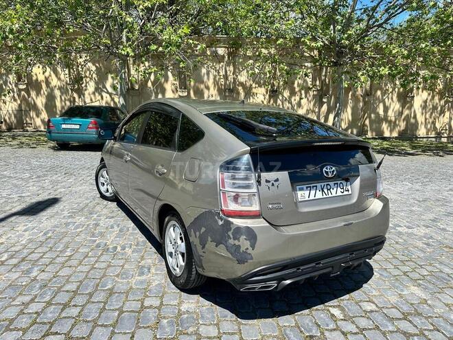 Toyota Prius 2005, 492,776 km - 1.5 л - Şamaxı