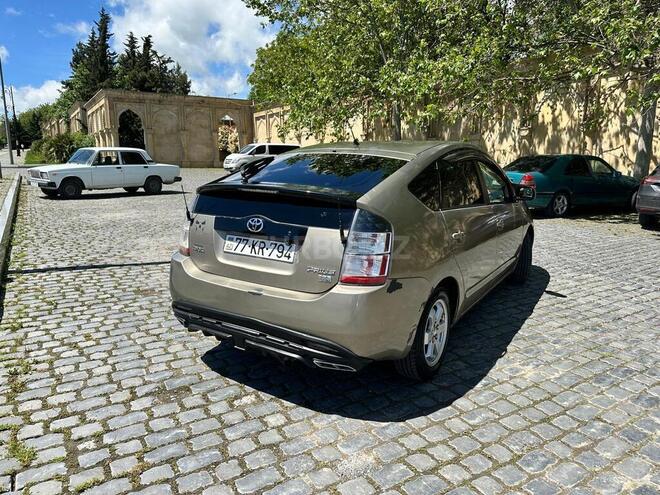 Toyota Prius 2005, 492,776 km - 1.5 л - Şamaxı
