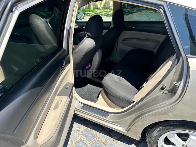 Toyota Prius 2005, 492,776 km - 1.5 л - Şamaxı