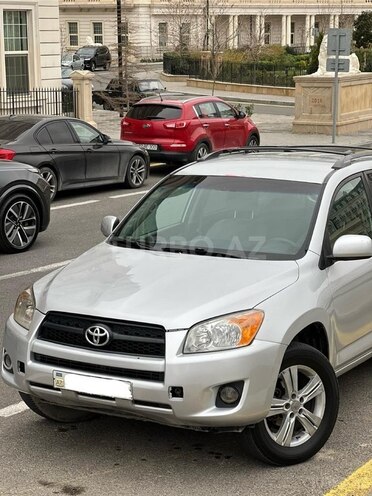Toyota RAV4 2010, 400,000 km - 2.4 l - Bakı