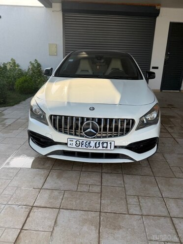 Mercedes CLA 250 4MATIC