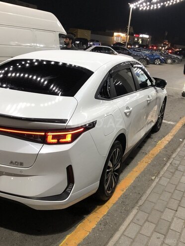 Changan Qiyuan A05 2025, 64,000 km - 1.5 л - Bakı