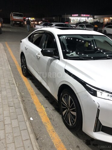 Changan Qiyuan A05 2025, 64,000 km - 1.5 л - Bakı