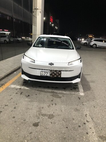 Changan Qiyuan A05 2025, 64,000 km - 1.5 л - Bakı