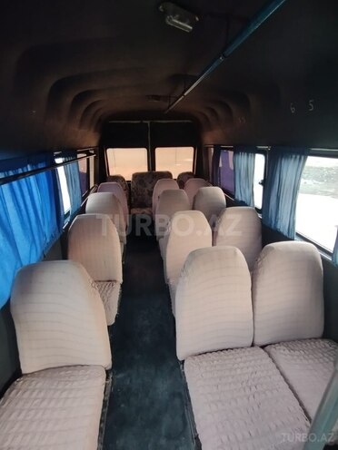 Mercedes 208 D 1992, 150,000 km - 2.9 l - Gəncə