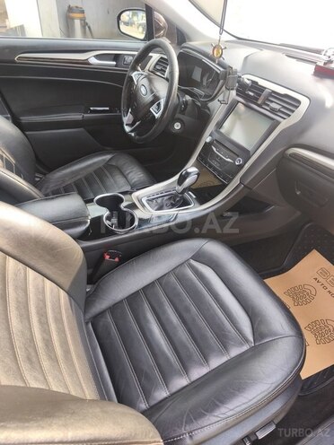 Ford Fusion (North America) 2014, 235,000 km - 1.5 л - Salyan