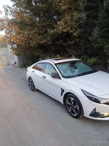 Hyundai Elantra 2021, 31,000 km - 1.6 l - Bakı