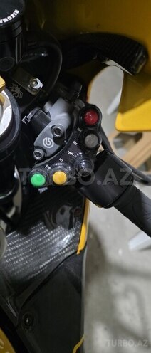 MV Agusta F3 800 2014, 18,000 km - 0.8 l - Bakı