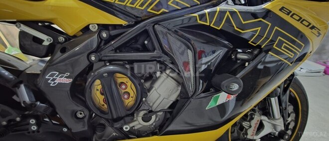 MV Agusta F3 800 2014, 18,000 km - 0.8 l - Bakı