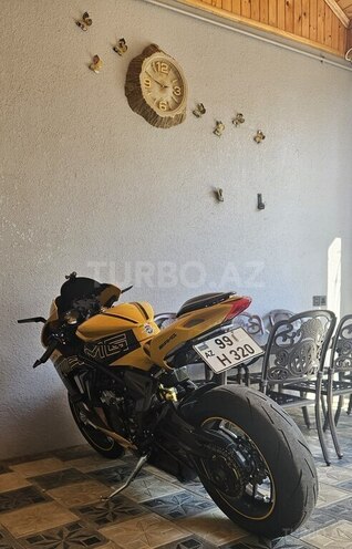 MV Agusta F3 800 2014, 18,000 km - 0.8 l - Bakı