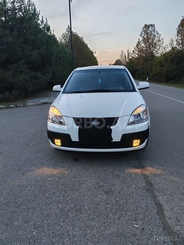 Kia Rio 2008, 232,000 km - 1.4 л - Biləsuvar