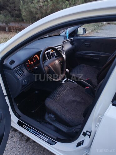 Kia Rio 2008, 232,000 km - 1.4 л - Biləsuvar