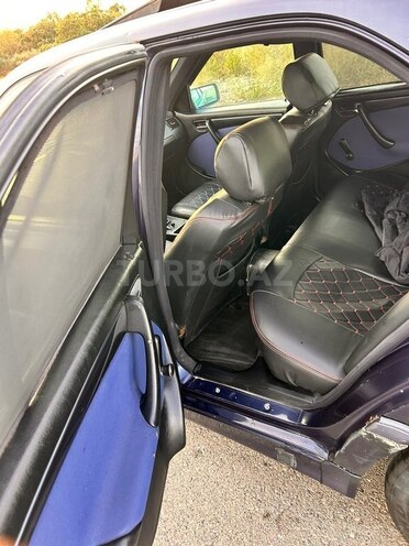 Mercedes C 200 1995, 450,000 km - 2.0 l - Beyləqan