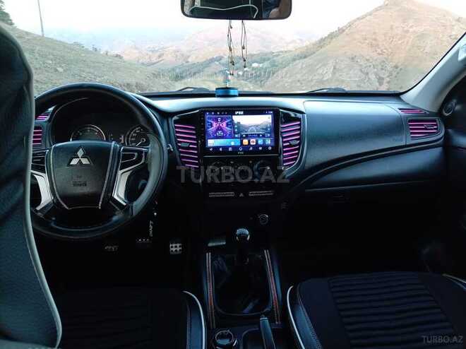 Mitsubishi L200 2021, 166,000 km - 2.4 л - Gədəbəy