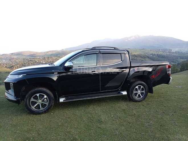 Mitsubishi L200 2021, 166,000 km - 2.4 л - Gədəbəy