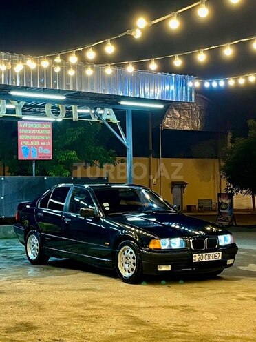 BMW 320 1998, 267,350 km - 2.0 л - Gəncə