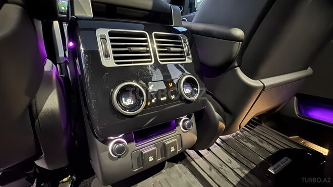 Land Rover Range Rover 2019, 135,000 km - 3.0 л - Bakı