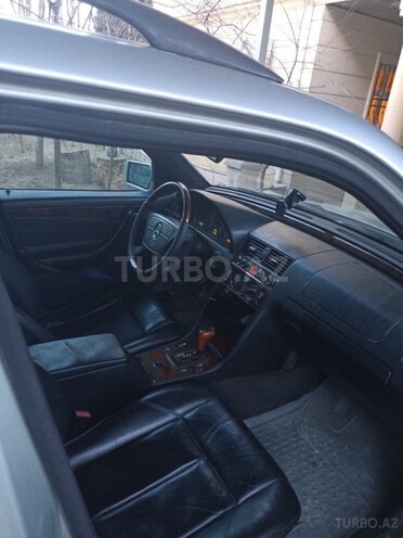 Mercedes C 240 1999, 380,000 km - 2.4 l - Bakı
