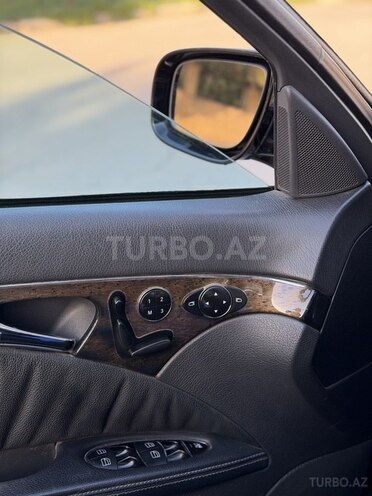 Mercedes E 320 2003, 260,000 km - 3.2 l - Bakı