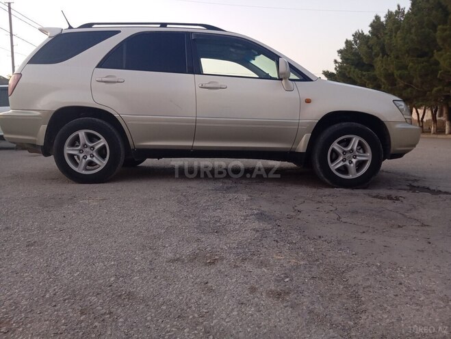 Toyota Harrier 2001, 255,431 km - 2.2 l - Sumqayıt