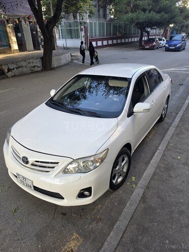 Toyota Corolla 2010, 225,000 km - 1.6 l - Bakı