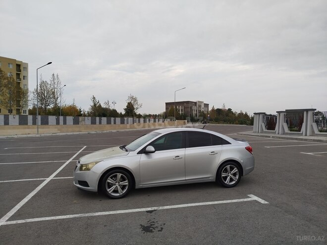Chevrolet Cruze 2012, 408,530 km - 1.4 l - Yevlax