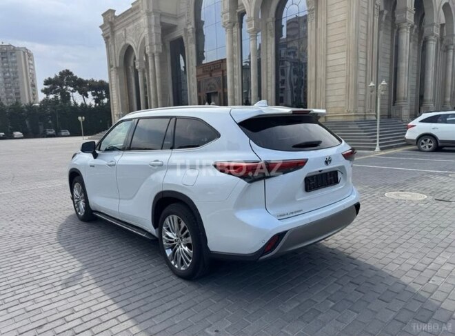 Toyota Highlander 2024, 85,000 km - 2.5 l - Bakı