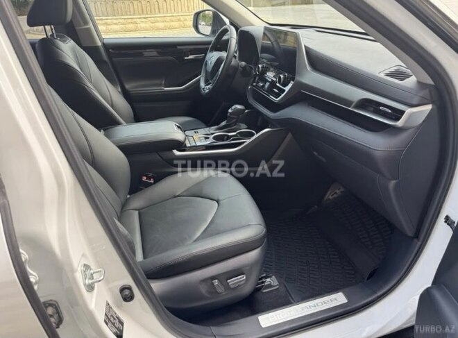 Toyota Highlander 2024, 85,000 km - 2.5 l - Bakı