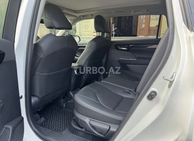Toyota Highlander 2024, 85,000 km - 2.5 l - Bakı