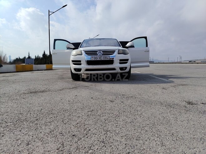 Volkswagen Touareg 2009, 300,000 km - 4.2 l - Bakı