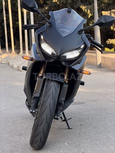 Honda CB650R 2019, 11,600 km - 0.7 l - Bakı
