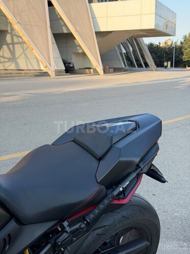 Honda CB650R 2019, 11,600 km - 0.7 l - Bakı