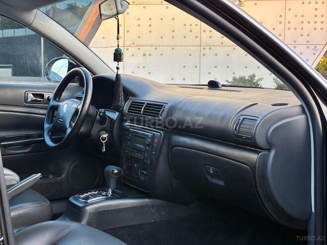 Volkswagen Passat 2004, 207,444 km - 1.8 л - Bakı