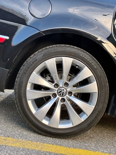 Volkswagen Passat 2004, 207,444 km - 1.8 л - Bakı