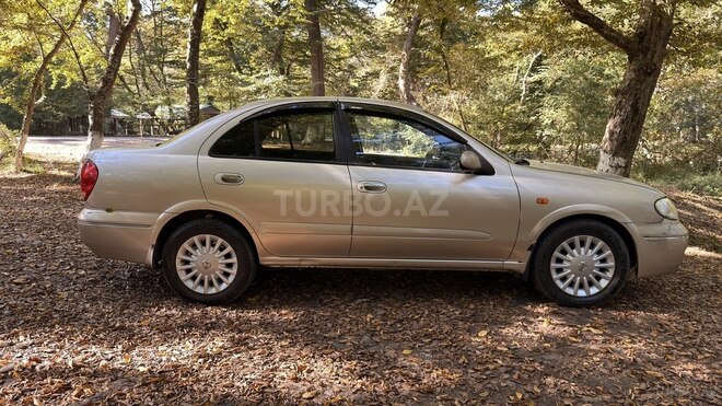 Nissan Sunny 2006, 221,812 km - 1.6 л - Xudat