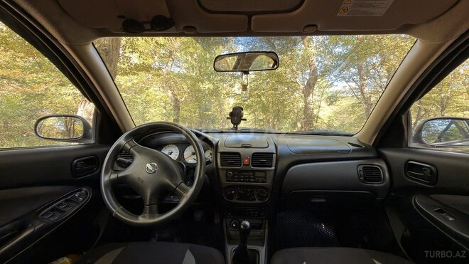 Nissan Sunny 2006, 221,812 km - 1.6 л - Xudat