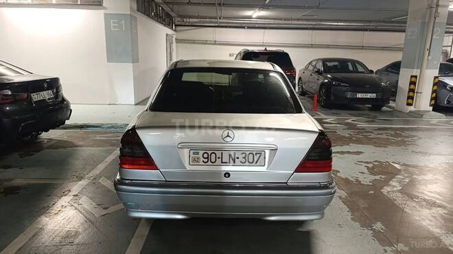 Mercedes C 180 1997, 267,000 km - 1.8 l - Bakı